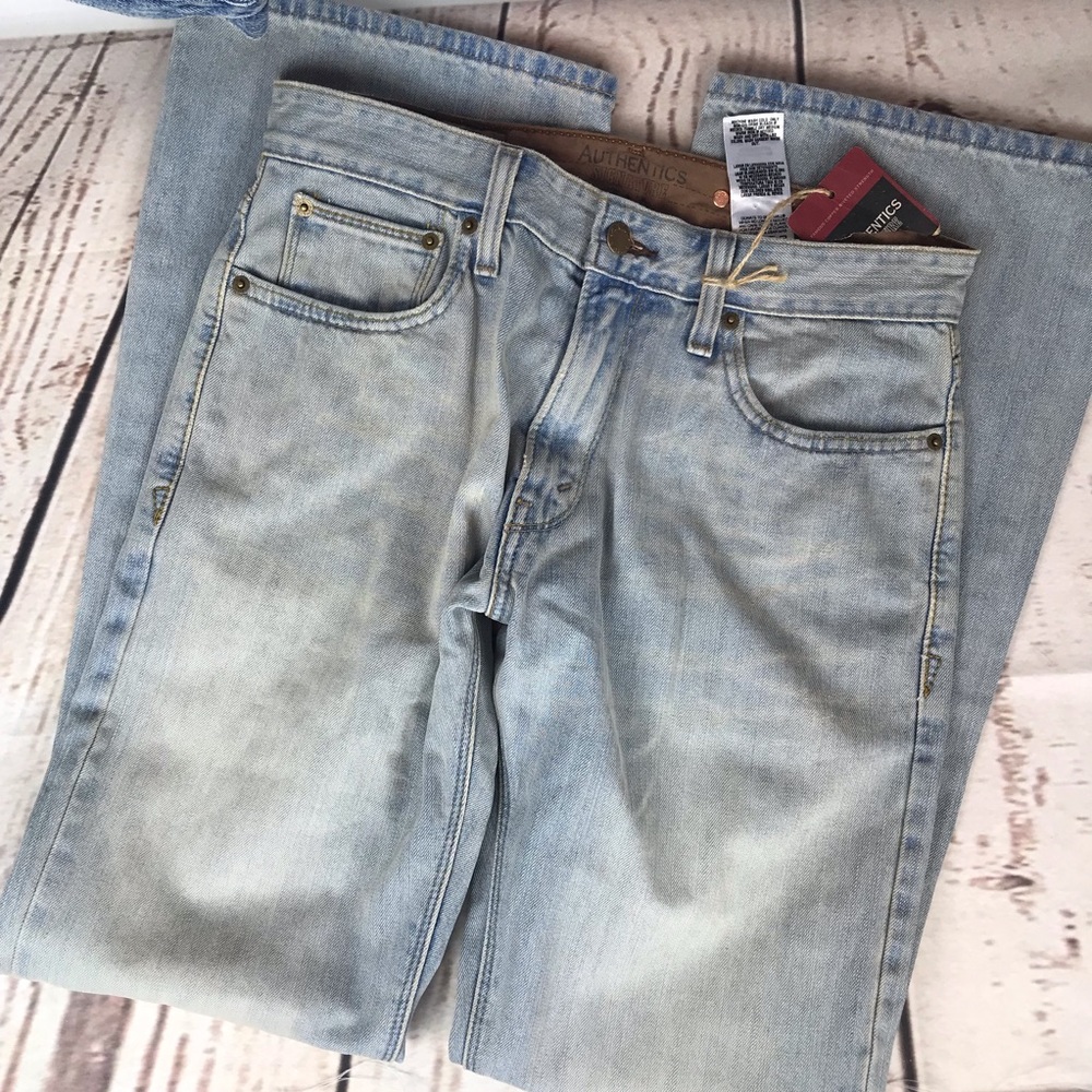 NWT Levi’s Authentic Signature Low Boot W30/L32